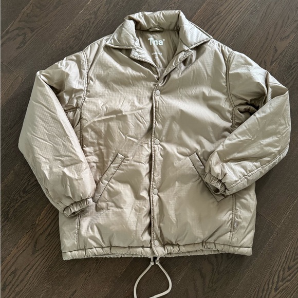 **SOLD** Aritzia TNA Coaches Beige Jacket size XXS - Picture 9 of 11